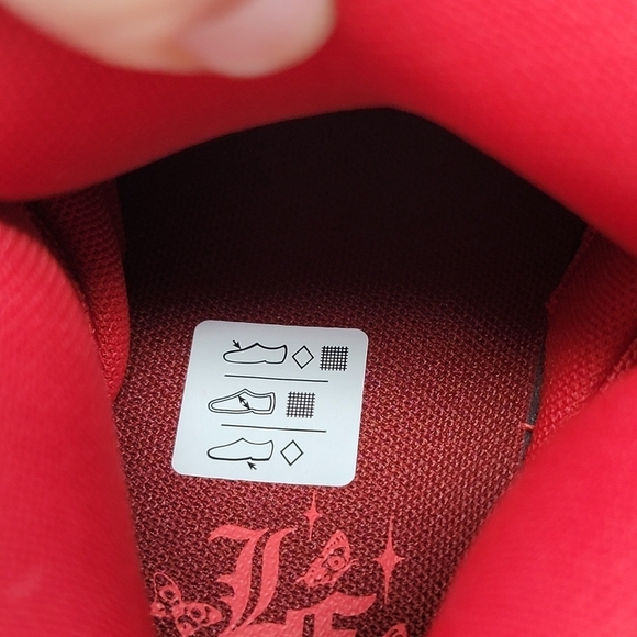 LaMelo Ball x PUMA LaFrancé Amour For All Time Red GS 10821-03 Youth Sz 4 New - Picture 9 of 10